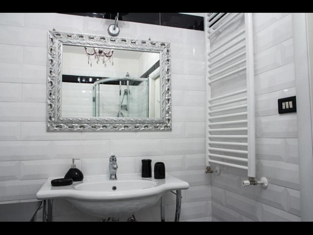 Portobello Appartamento 3 Camere 3 Bagni Таранто Стая снимка