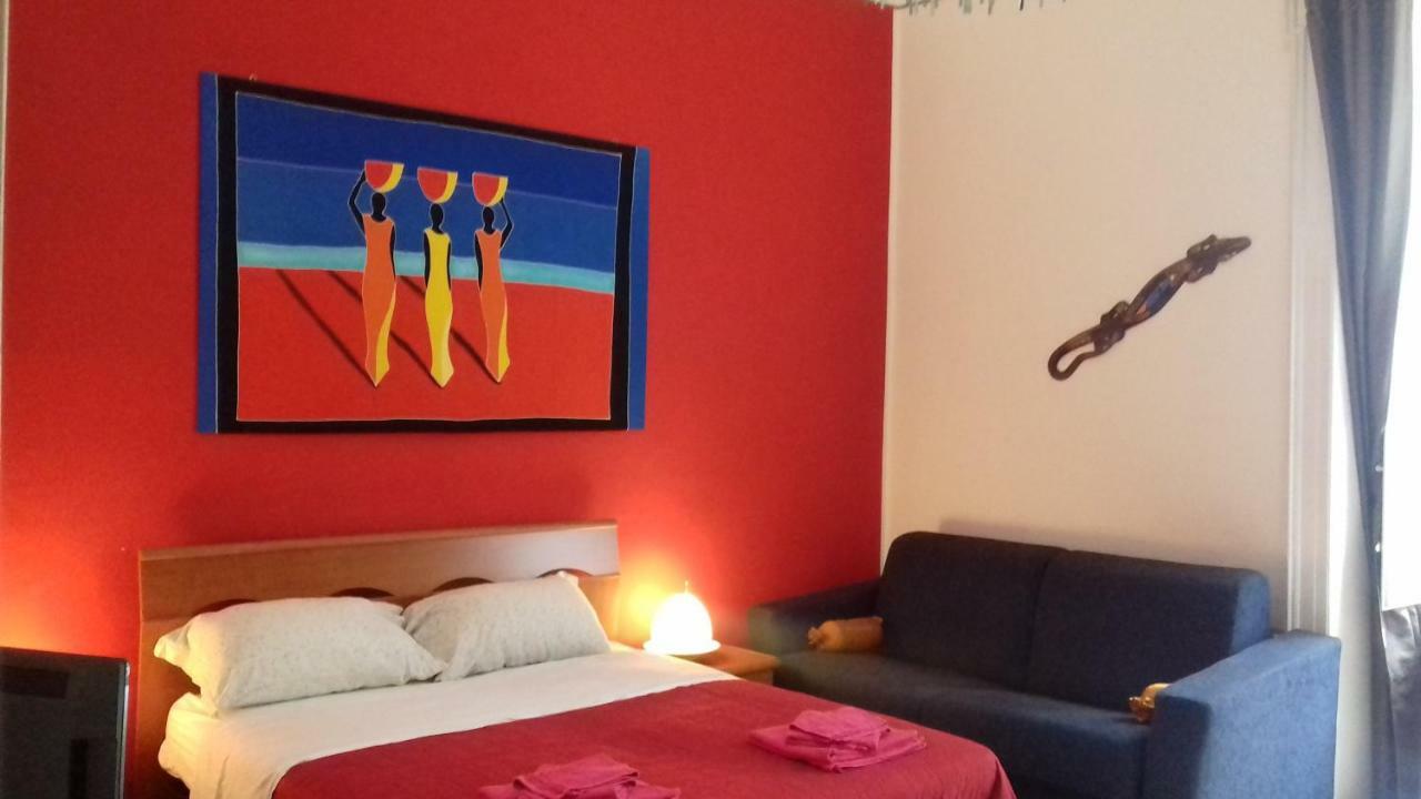 Portobello Appartamento 3 Camere 3 Bagni Таранто Екстериор снимка